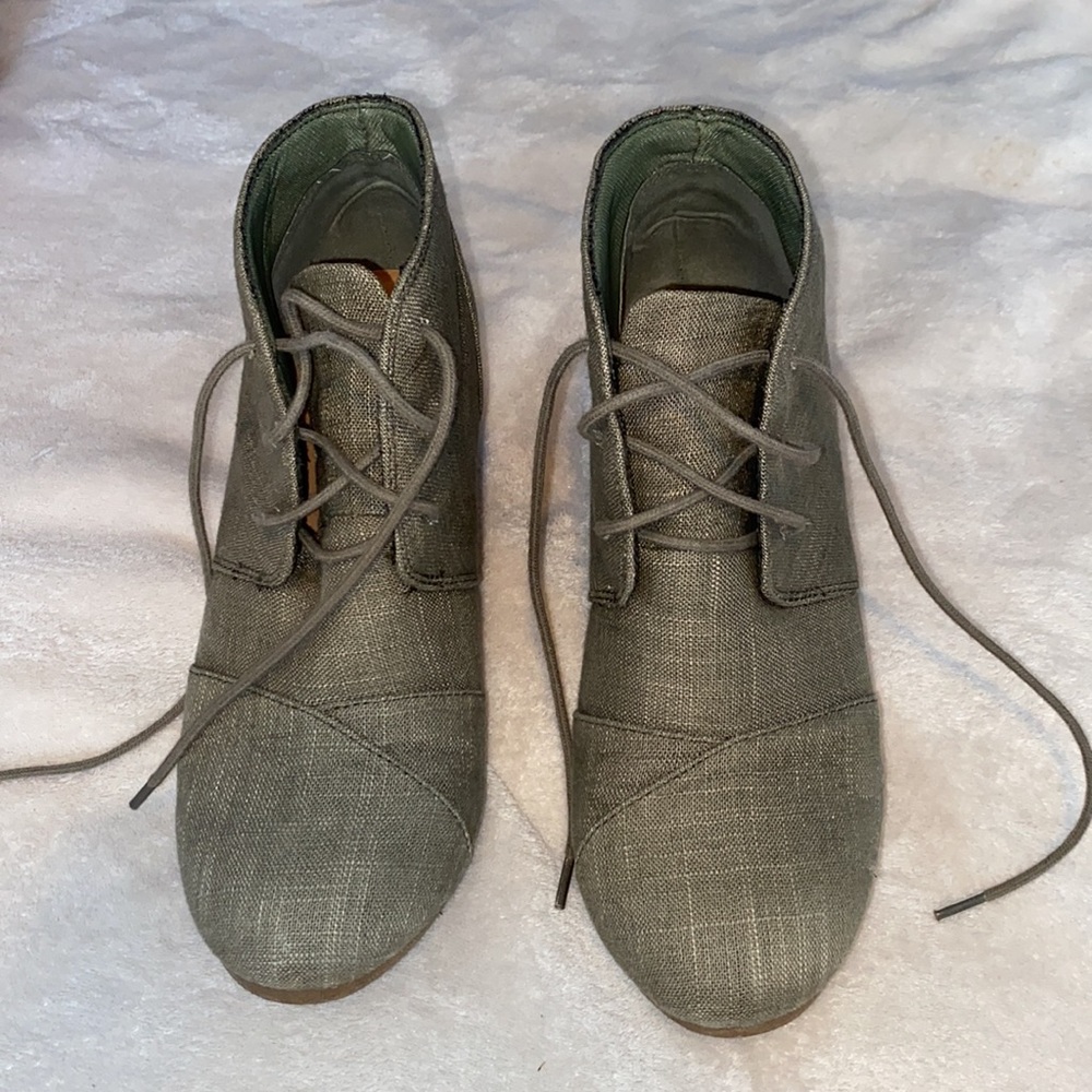 Green Booties - Picture 2 of 7